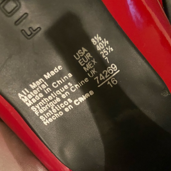 Fioni Red Hilt Patent Heels sz 8.5 - Picture 11 of 11
